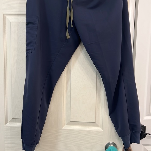 FIGS Night Sky Zamora Jogger Scrub Pants ** LIMITED EDITION COLOR - Picture 2 of 3